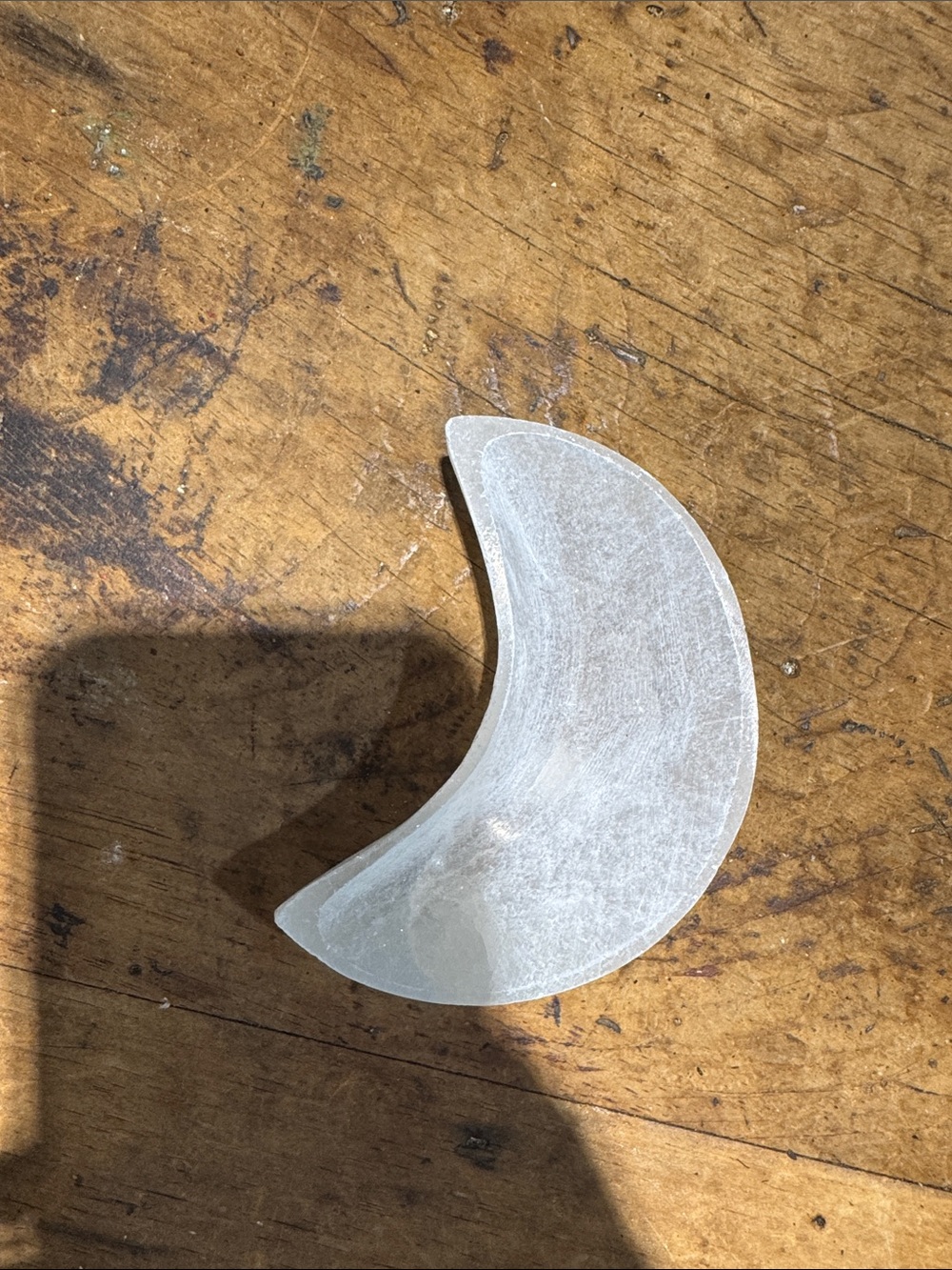 Frosted Crescent Moon Resin Décor Piece - Clear/White selenate
